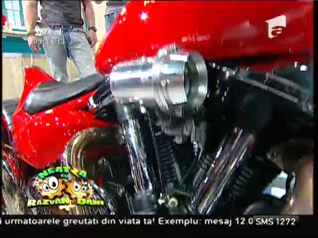 Dan Roșu &icirc;și prezintă noul chopper, la Neatza