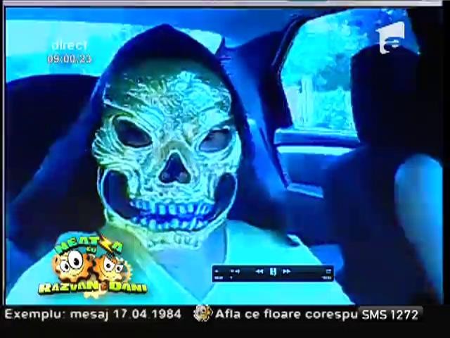 Flavia şi Miruna - A lu' Mamaia