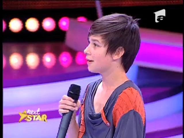 Rareş Mariş, un electronist adevărat. Repară orice telefon sau calculator