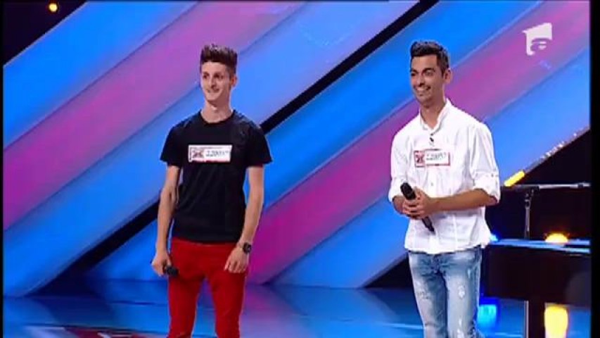 Jurizare - Trupa Black and White se califică în următoarea etapă X Factor