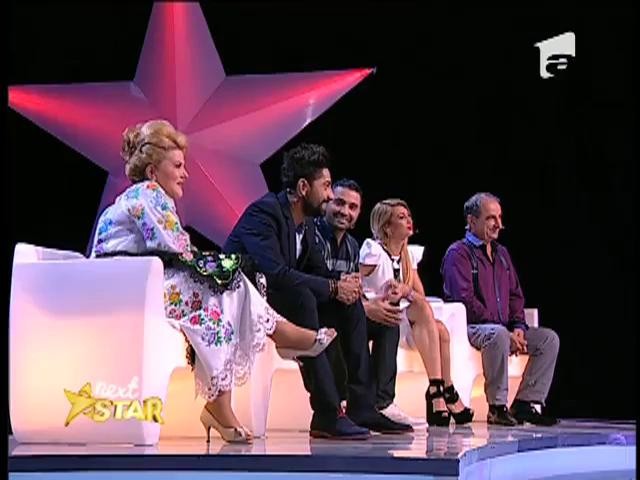 Stefan face o demonstrație de rap pe scena "Next Star"
