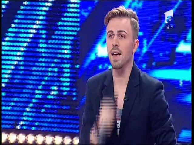Robin Thicke - "Blurred Lines". Vezi aici cum c&acirc;ntă Vlad Alecu la X Factor!