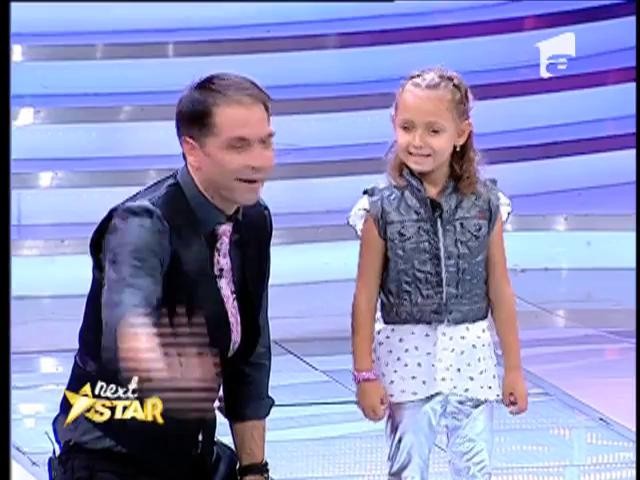 Prezentare: Patricia C&acirc;mpean iubeste marea si este pasionata de c&acirc;ntat