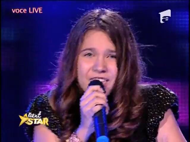 Adam Lambert - Whataya Want from Me. Vezi aici cum c&acirc;ntă Diana Stoica la Next Star!