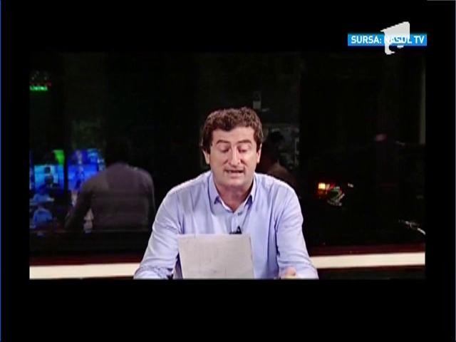 Ce poate fi mai hidos de atât! Turcescu cântă la chitară, Cartianu recita, iar Radu Moraru dansează!