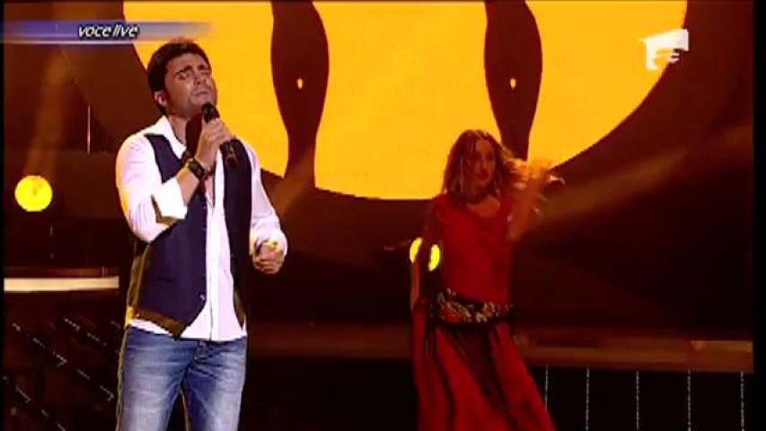 "Corazón partío" a răsunat în platourile emisiunii! Alejandro Sanz în varianta lui PEPE!