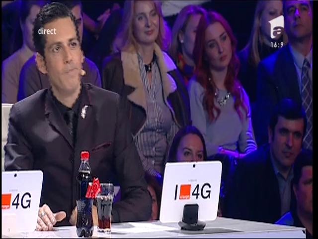 Jurații X Factor analizează prestaţia trupei Contrast