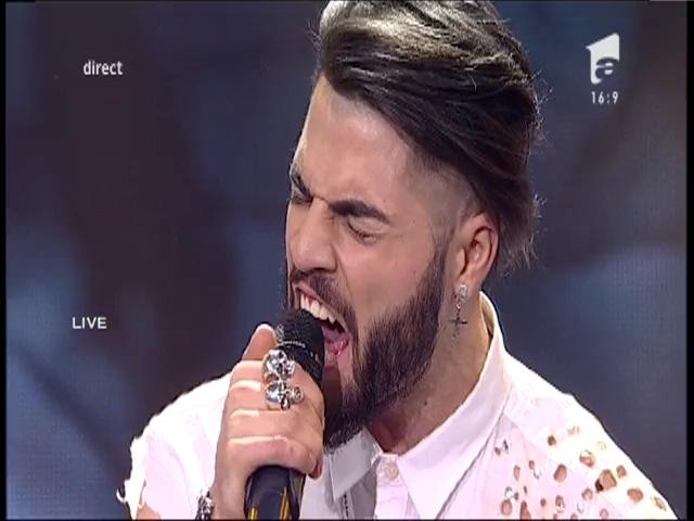 Duel: U2 - One. Vezi aici cum cântă Alex Florea, la X Factor!