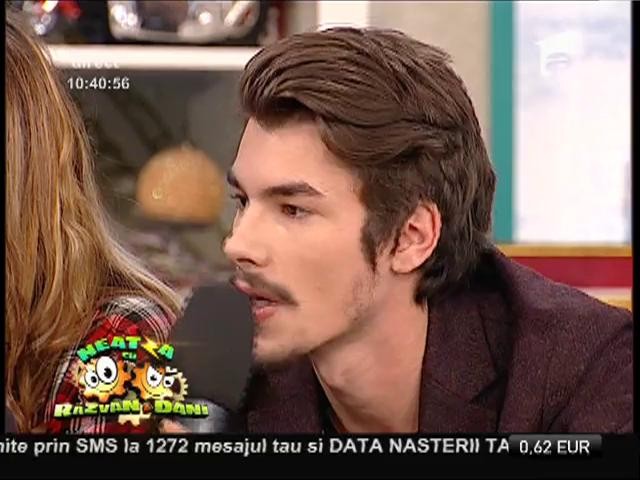 Mira, Kio și What's Up, colaborare muzicală de succes