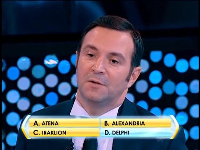 Simona Gherghe, Mihai Morar şi Daniel Buzdugan vs. blonda supremă