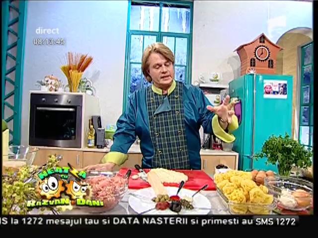 Ajută-ţi papilele să z&acirc;mbească: Tagliatele cu chiftele, un preparat demenţial cu parmezan şi chifteluţe