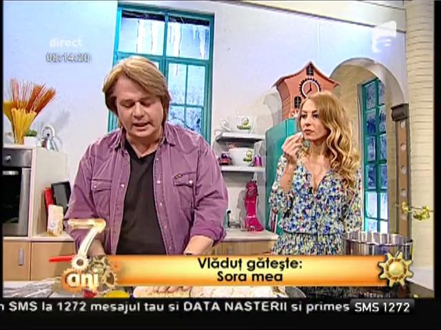 Răsfaţă-ţi simţurile cu o prăjitură demenţială cu bezele şi cremă delicioasă cu vişine! Mmm, papilele z&acirc;mbesc de plăcere