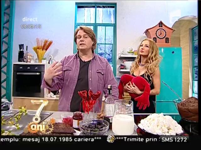 Mmm&hellip;alintă-ţi simţurile acum! Ciocolată, piure de zmeură, bezele şi vişine, &icirc;ntr-un desert DEMENŢIAL, ce-ţi &icirc;nnebuneşte papilele