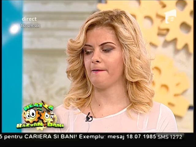 Curaj URIAŞ, nu glumă! T&acirc;năra asta a &icirc;ngenuncheat şi şi-a cerut iubitul de ŞOŢ, &icirc;n DIRECT, la "Neatza"