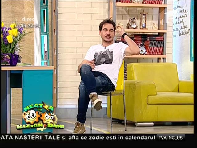 Răzvan și Dani &icirc;l așteaptă pe Robbie Williams la ei acasă