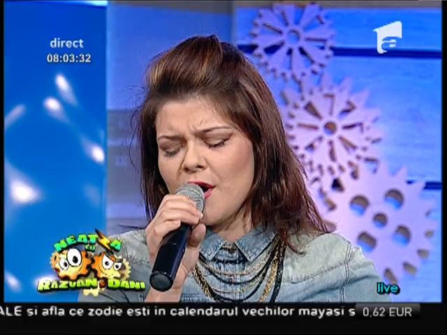 LIVE! Alexandra Crişan feat. Vunk - "Minte-mă frumos"