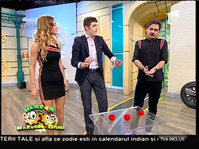 HA-HA-HA! Cum &icirc;şi aduce aminte Andrei Andronachi de numele Flaviei! R&acirc;zi cu lacrimi
