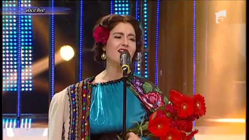 Oana Sârbu se transformă în Maria Tănase - "Aseară ţi-am luat basma"