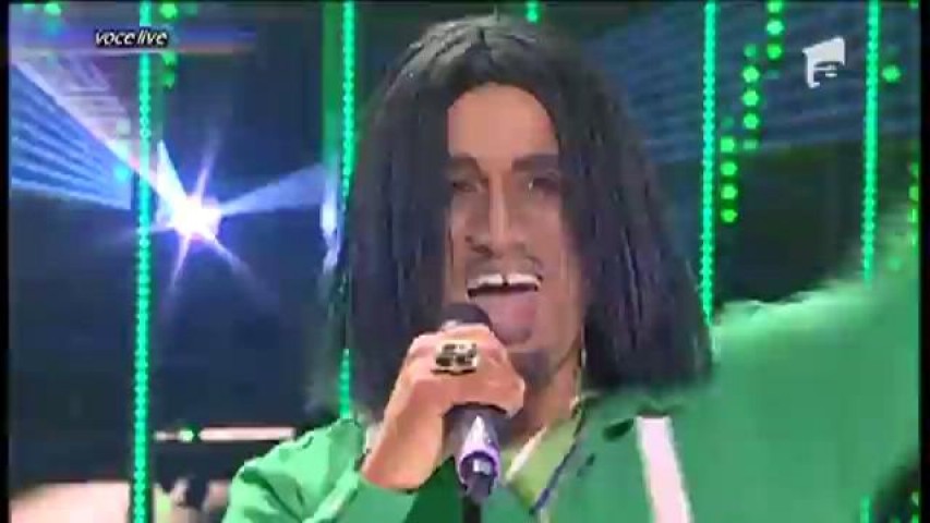 Cezar Ouatu se transformă în Outkast - "Hey ya!"