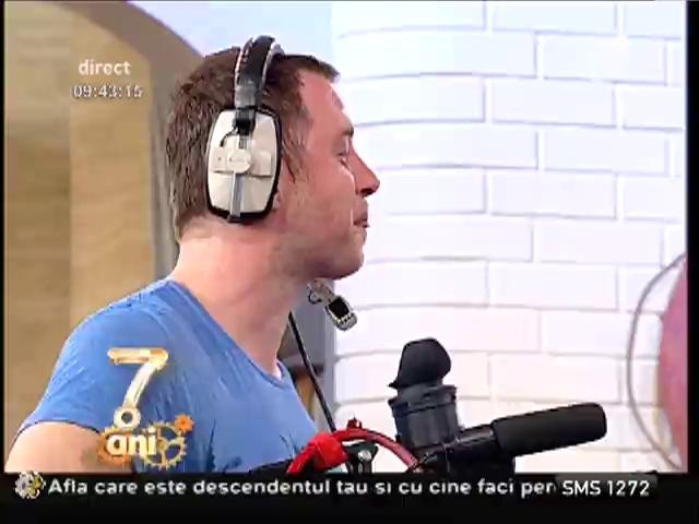 IMAGINI INCENDIARE! De 1 Mai, fetele se dau cu ciocolată! Pur și simplu &icirc;nnebunești...de inimă rea
