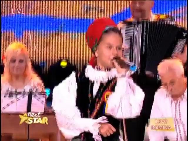 &Icirc;ndrăgostită de muzica populară, Romina a făcut senzație! Doamne, ce voce are!