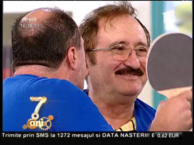 Tenis de masă, la dublu, &icirc;n același tricou!