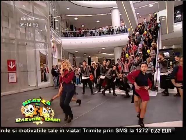 Alessia : "Por Favor"