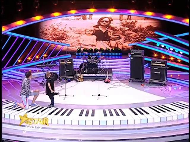 Prezentare Leon și mama sa