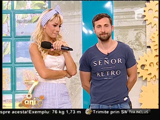 Niciodată n-ai mai văzut aşa ceva! Răzvan şi Dani au muls o vacă &Icirc;N DIRECT! R&acirc;zi cu lacrimi!