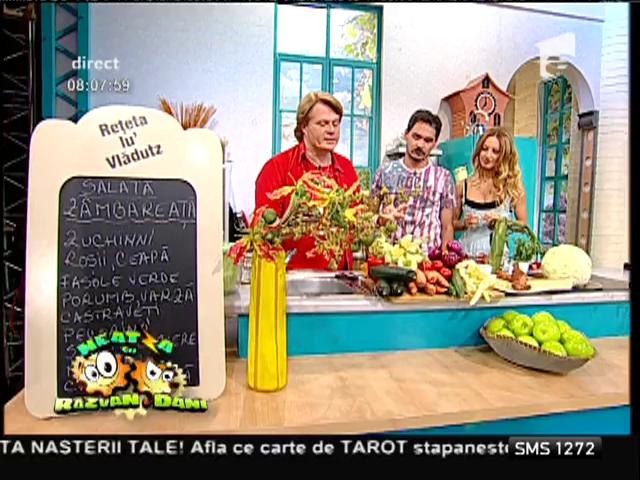 Măn&acirc;ncă sănătos! Salată z&acirc;mbăreaţă, un preparat cu multe legume şi oregano