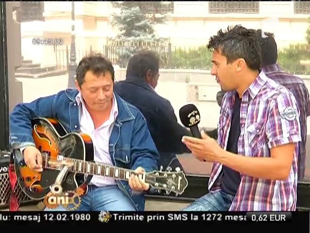 Elvis Presley trăieşte şi c&acirc;ntă &icirc;n Centrul Vechi al Capitalei!