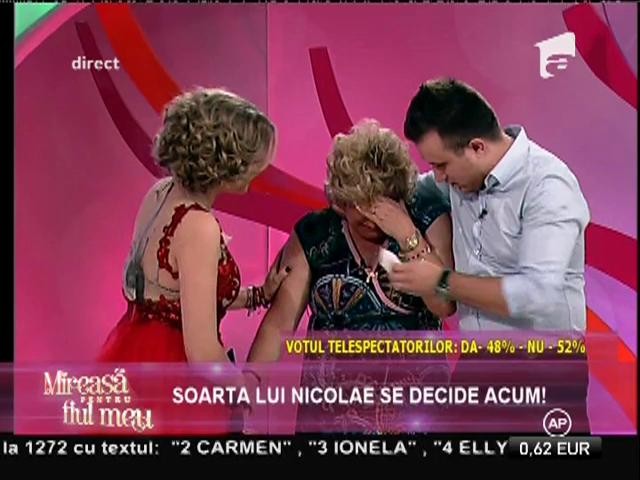 Nicolae și mama lui, salvați de ceilalți concurenți. Cei doi răm&acirc;n &icirc;n competiție