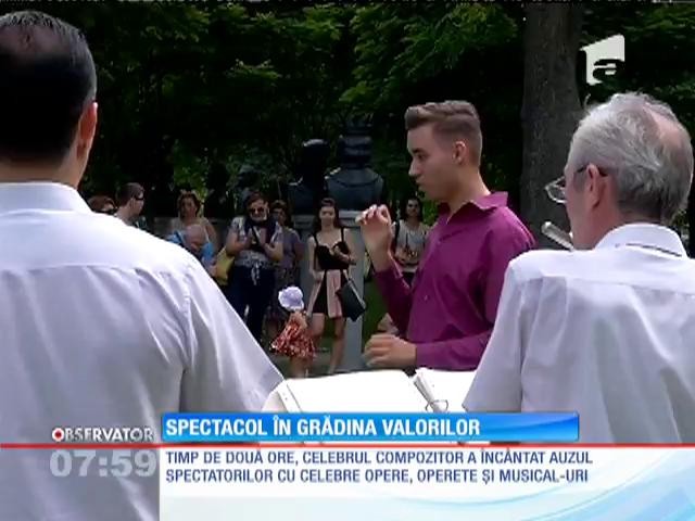 Compozitorul şi dirijorul Matei Bucur Mihăescu le-a oferit bucureştenilor un spectacol de muzică