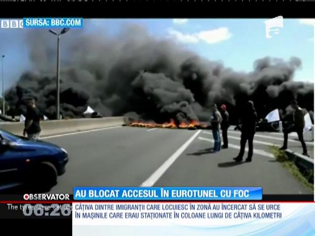 După aproape o lună de c&acirc;nd Eurotunelul de sub Canalul M&acirc;necii a fost &icirc;nchis, protestele au izbucnit din nou!