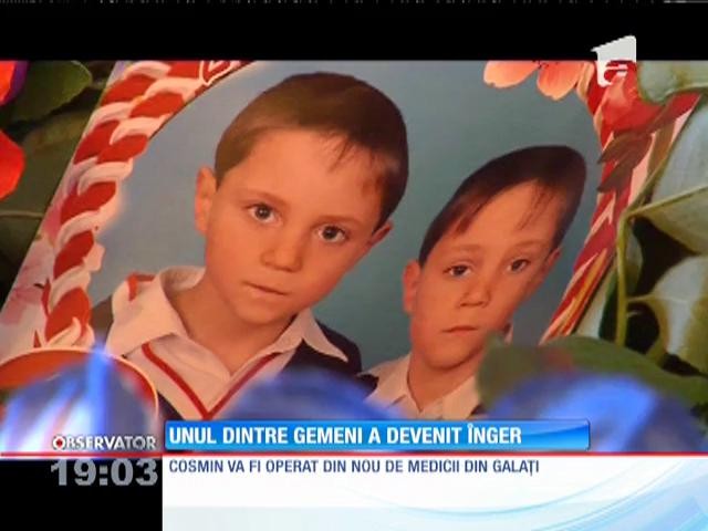 Unul dintre gemenii striviţi de microbuz a fost &icirc;nmorm&acirc;ntat