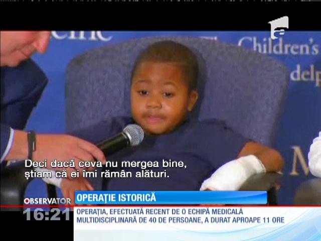 O echipă de chirurgi din SUA a realizat, &icirc;n premieră, un dublu transplant de braţe la un copil de opt ani