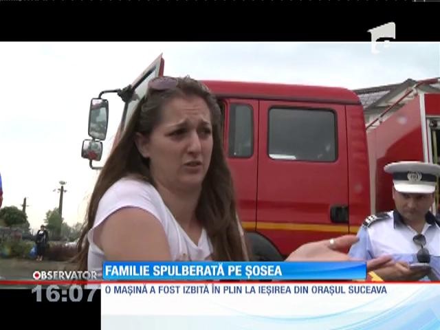 O familie a fost spulberată de un camion, la intrarea &icirc;n oraşul Suceava