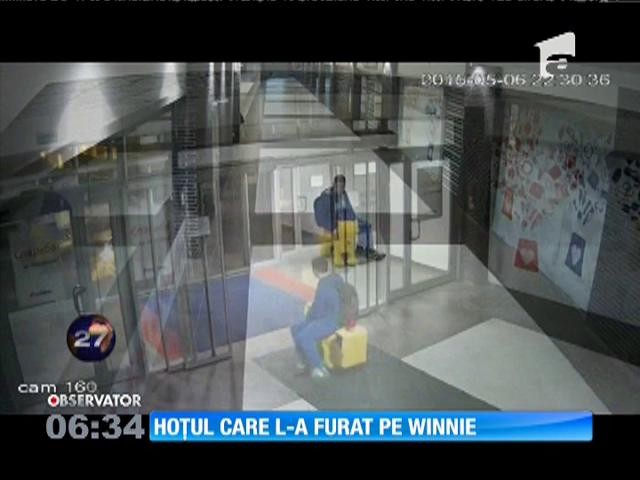 Un t&acirc;năr din Belarus a fost arestat după ce a furat o maşinuţă pentru copii