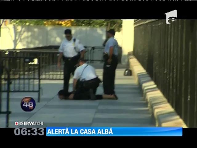 Alertă la Casa Albă după ce o femeie a &icirc;ncercat să treacă de cordonul de securitate