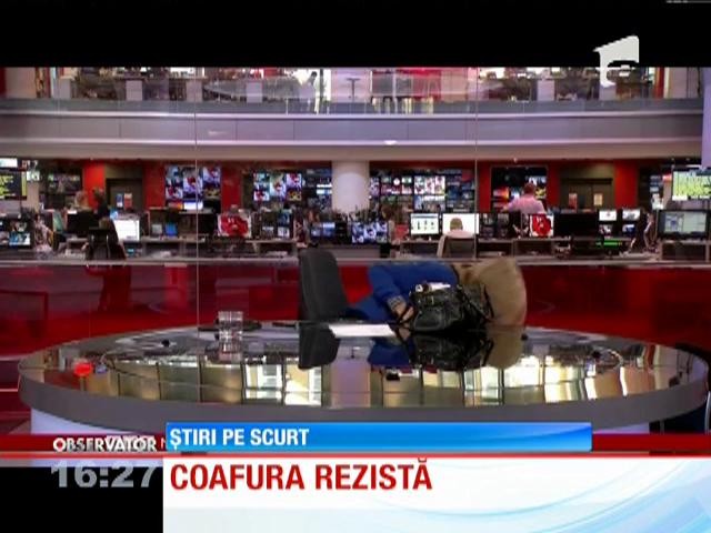 O prezentatoare BBC a apărut pe ecran &icirc;n timp ce se pieptăna