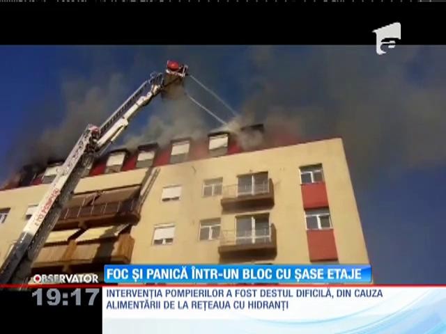 Incendiu &icirc;ntr-un un bloc din București. Toți locatarii au fost evacuați!