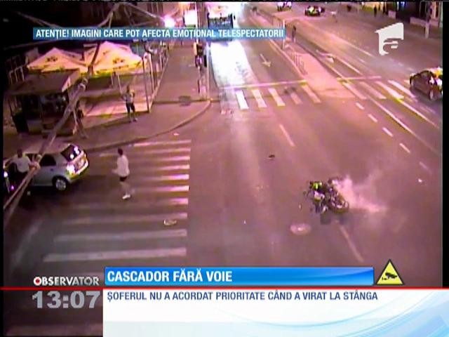Imagini șocante! Un accident s-a &icirc;ncheiat &icirc;n pumni, &icirc;ntr-o intersecţie din Brăila