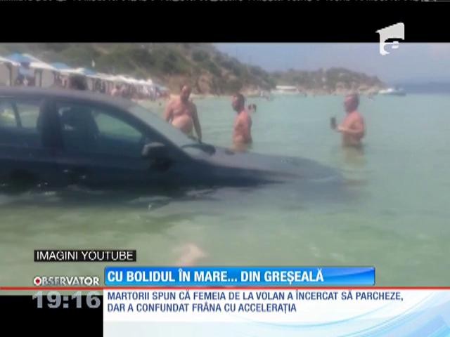 O t&acirc;nără din Bihor a aterizat cu maşina &icirc;n apă, pe o plajă din Grecia.