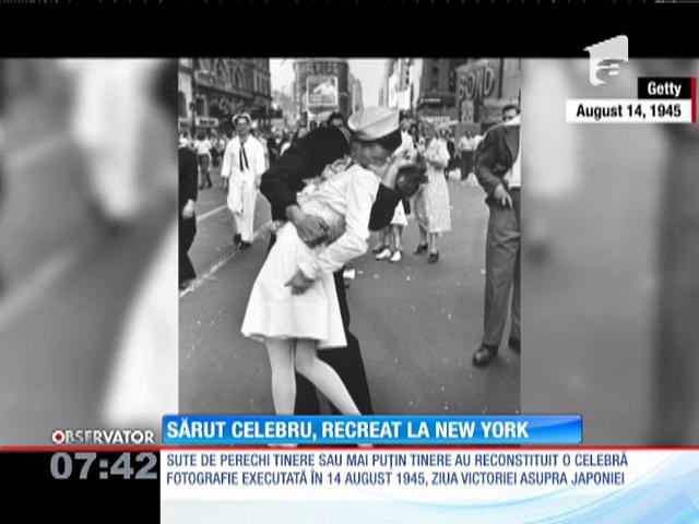 Sărut celebru de la sf&acirc;rșitul celui de-Al Doilea Război Mondial, recreat la New York