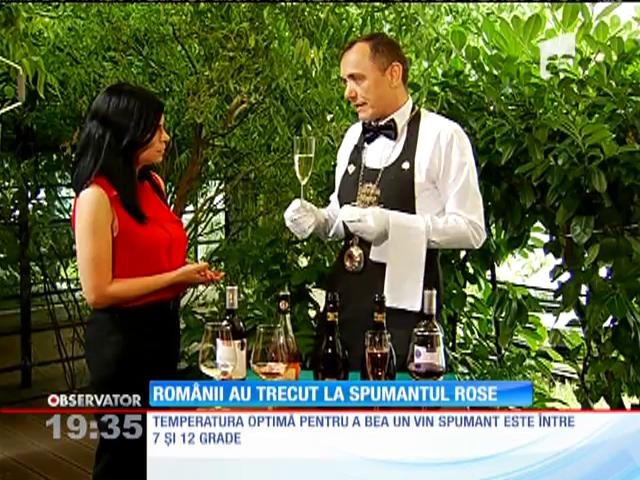 Rom&acirc;nii au devenit mari consumatori de vinuri spumante și rose