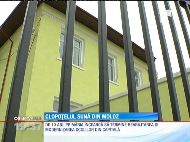 3 săptăm&acirc;ni p&acirc;nă la &icirc;nceperea noului an școlar, iar unele școli sunt &icirc;n șantier