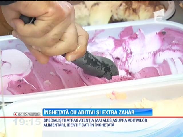 &Icirc;ngheţata din Rom&acirc;nia e plină de aditivi și extra zahăr!