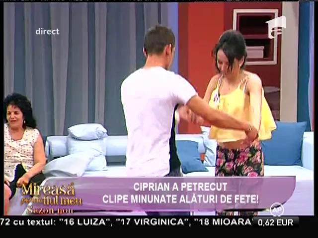 Primul sărut &icirc;ntre Oana şi Ciprian