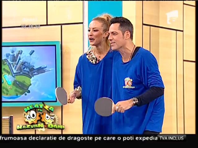 Nu i-ai mai văzut vreodată aşa! Ștefan Bănică și Flavia au jucat tenis de masă la dublu, &icirc;n același tricou!