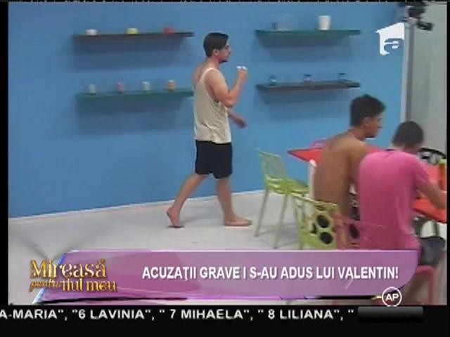Robert și Valentin, la un pas să se ia la bătaie